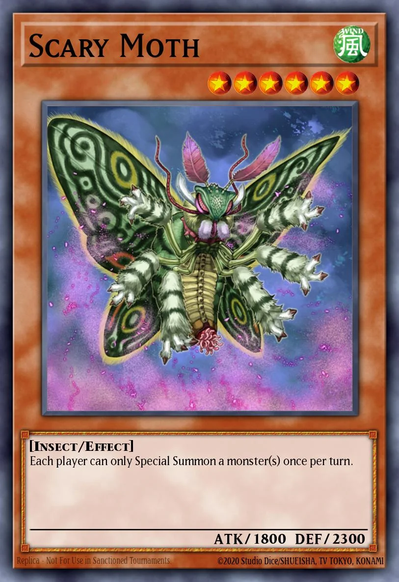 Scary Moth 「EN」